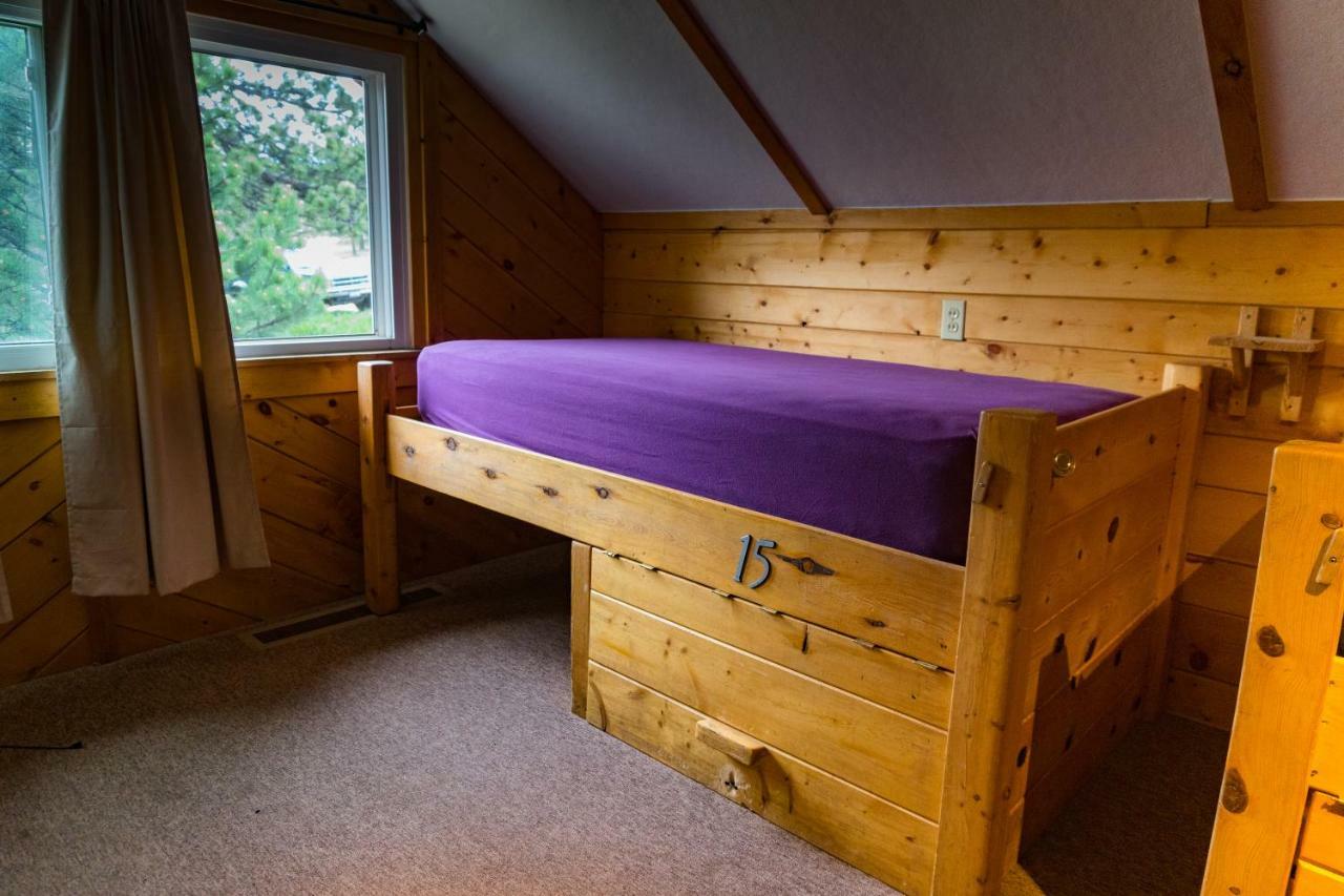 Estes Park Adventure Hostel Exteriör bild